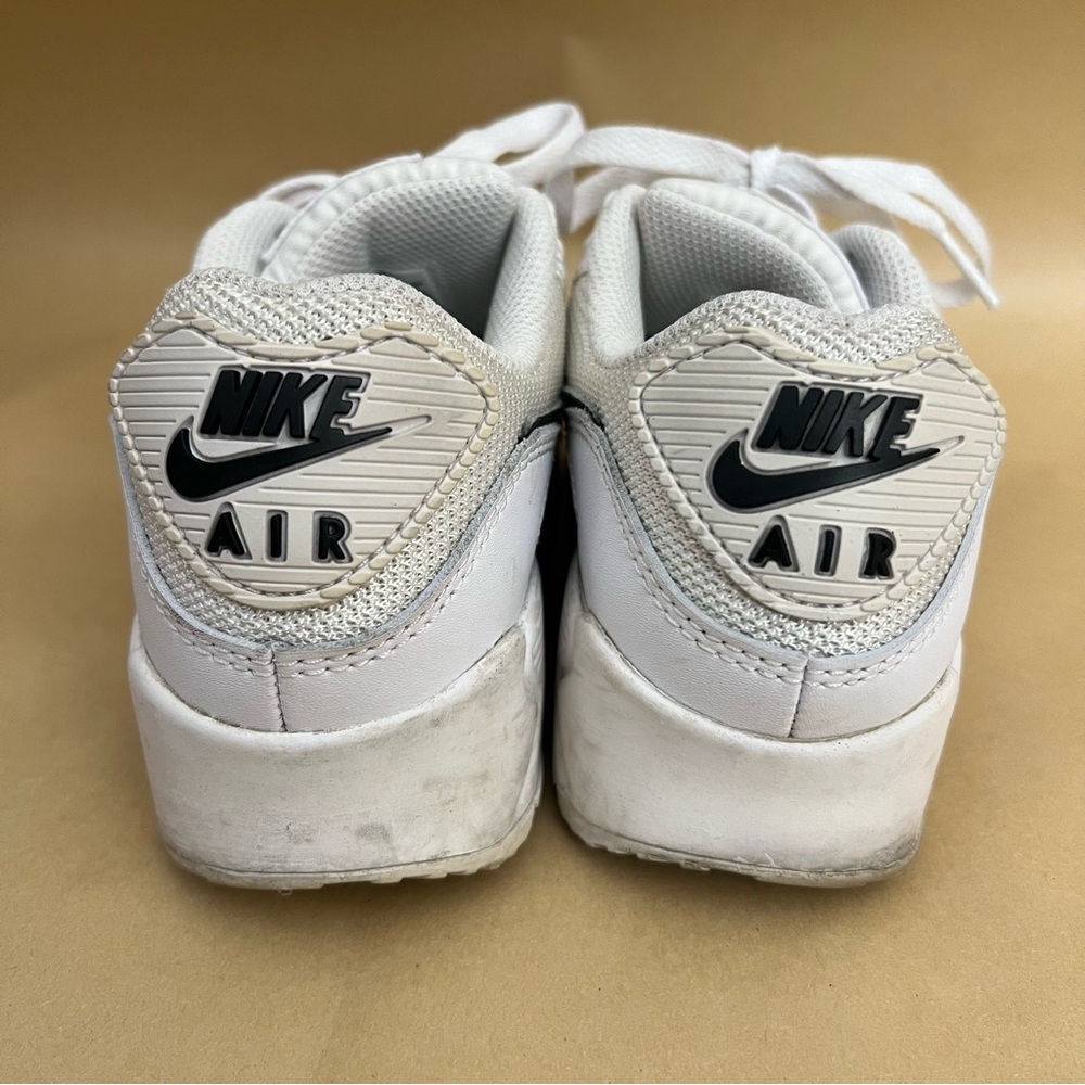 Nike Air Max 90 White Black Leather Mesh Low Top Sneakers Women’s 5 - Picture 7 of 11